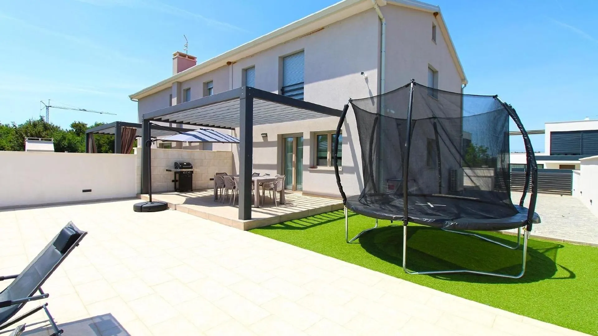 Ferienhaus Mit Privatpool Fuer 6 Personen Ca 130 Qm In Bale, Istrien Istrische Riviera 0*, Bale Croatia